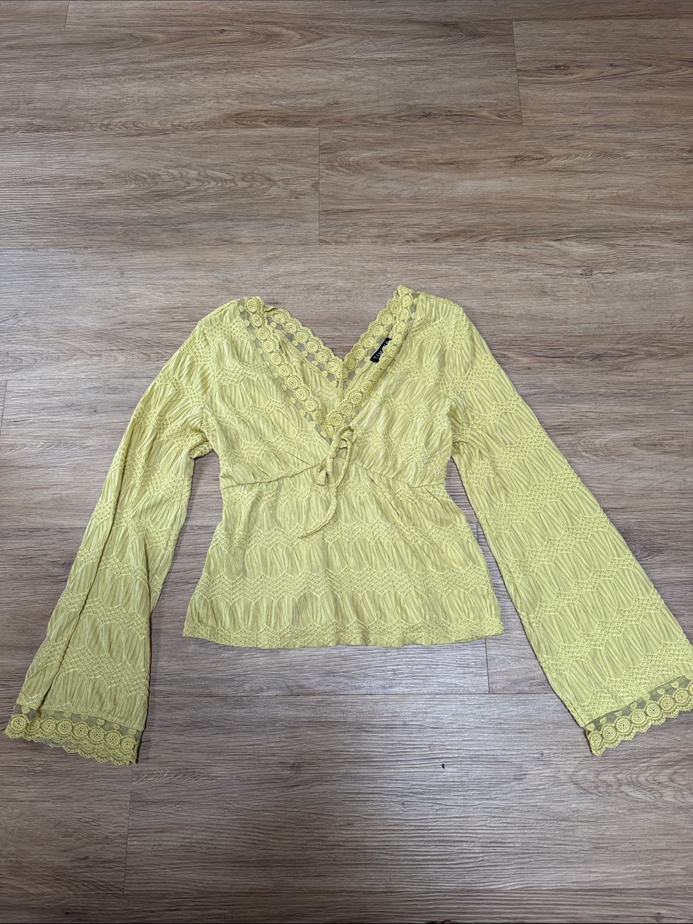 Timing Yellow/green Lace-Trim V-Neck Boho Blouse